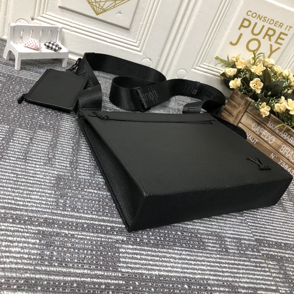 ルイヴィトンバッグ内部構造